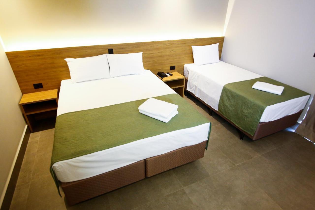 Neo Park Hotel 马林加 外观 照片
